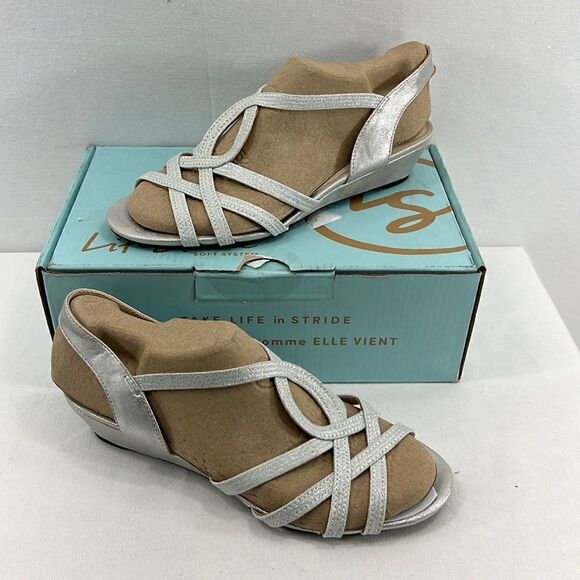 Life Stride Yaya Sandal Silver- Size 8 M- NIB - Picture 1 of 7